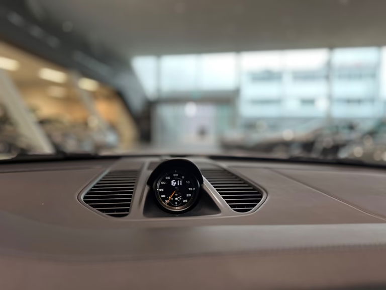 Porsche 991 GT3 Touring