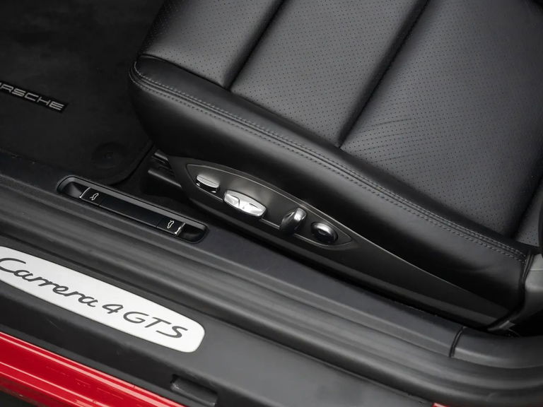 Porsche 991.2 Carrera 4 GTS