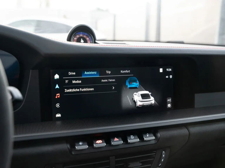 Porsche 992.2 Carrera 4 GTS