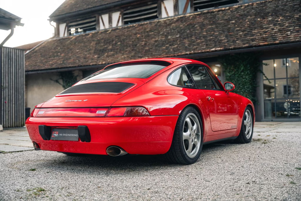 Porsche 993 Carrera 4
