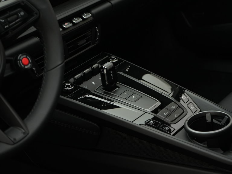 Porsche 992.2 Carrera GTS