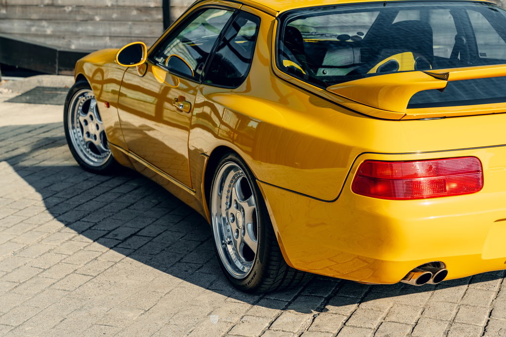 Porsche 968 Turbo S