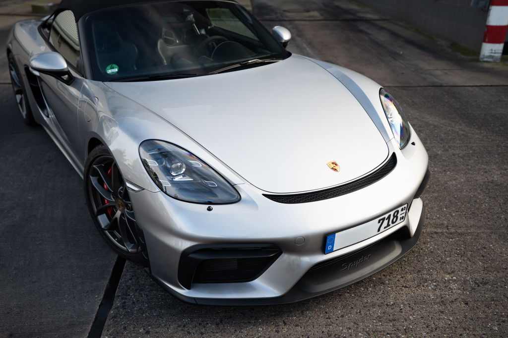 Porsche 718 Spyder