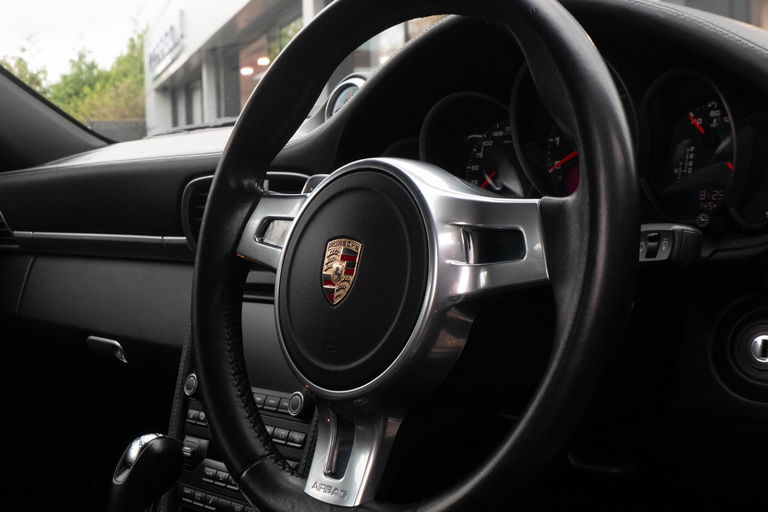 Porsche 997.2 Carrera GTS
