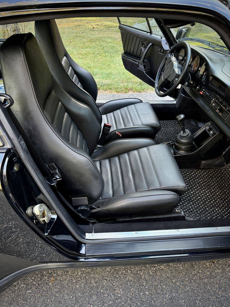 Porsche 911 Turbo 3.3