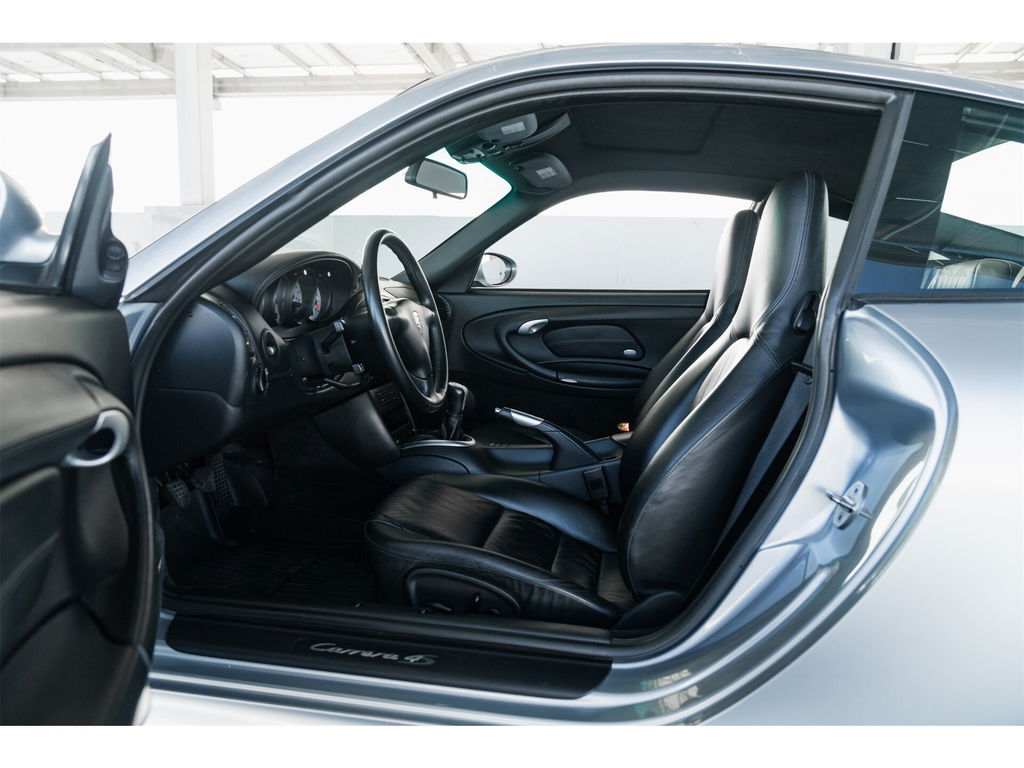 Porsche 996 Carrera 4S