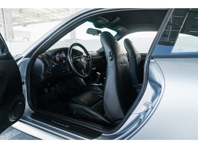 Porsche 996 Carrera 4S
