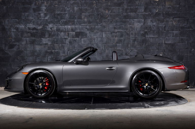 Porsche 991 Carrera GTS