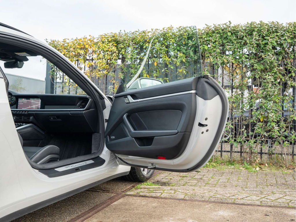 Porsche 992 Carrera S