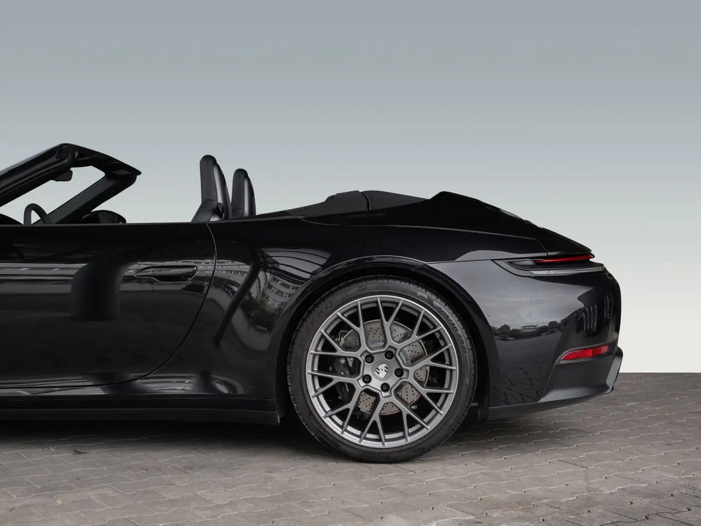 Porsche 992.2 Carrera