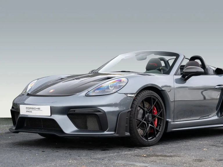 Porsche 718 Spyder RS