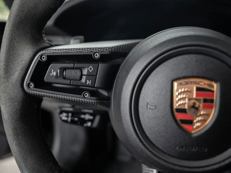 Porsche 992.2 Carrera