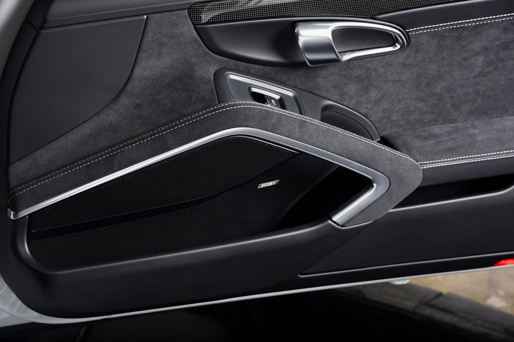 Porsche 991 Carrera 4 GTS