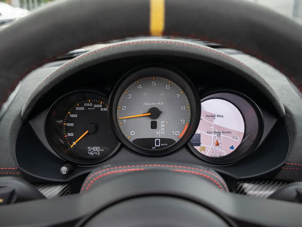 Porsche 718 Spyder RS