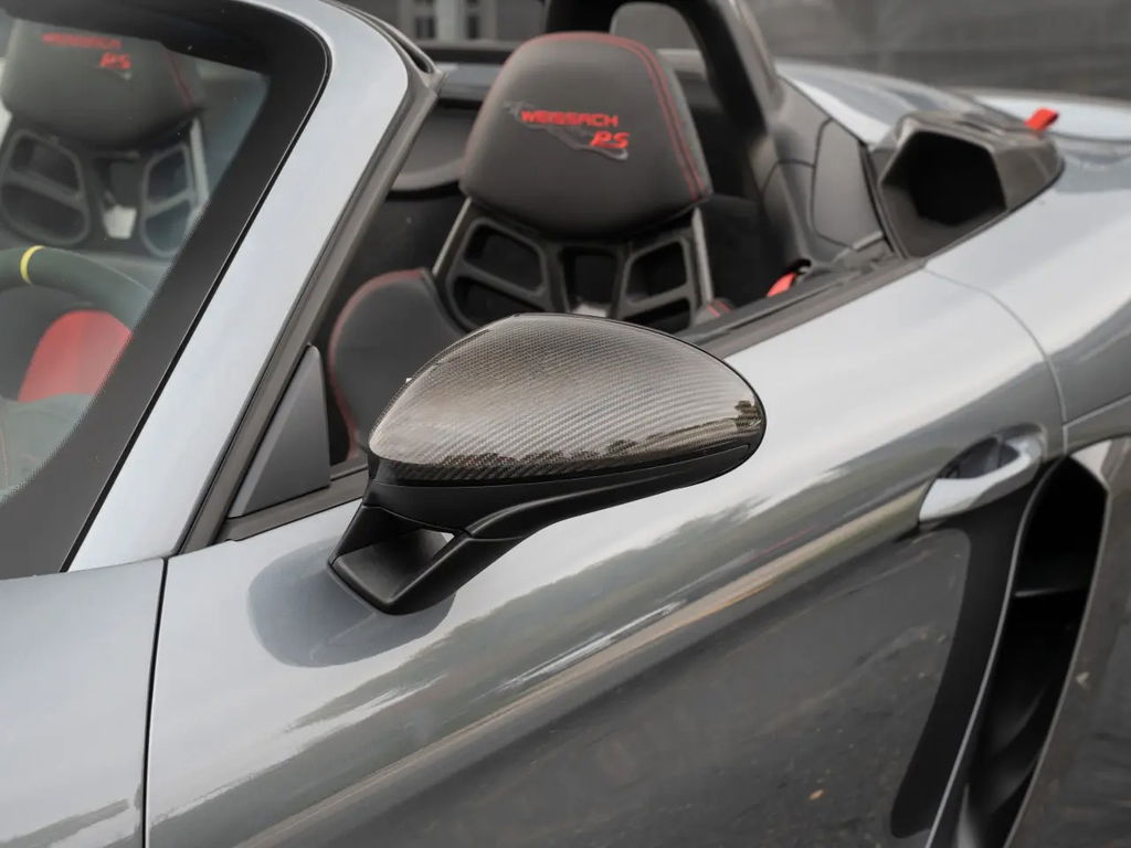 Porsche 718 Spyder RS