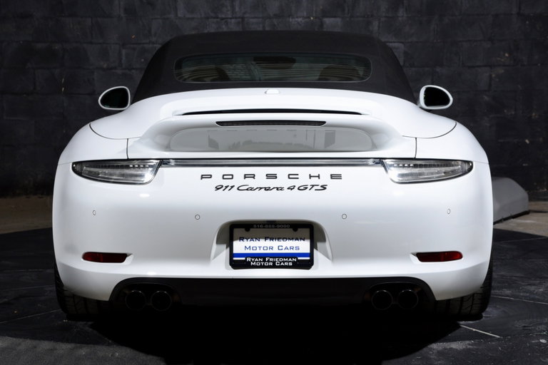 Porsche 991 Carrera 4 GTS