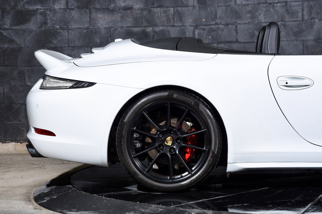 Porsche 991 Carrera 4 GTS