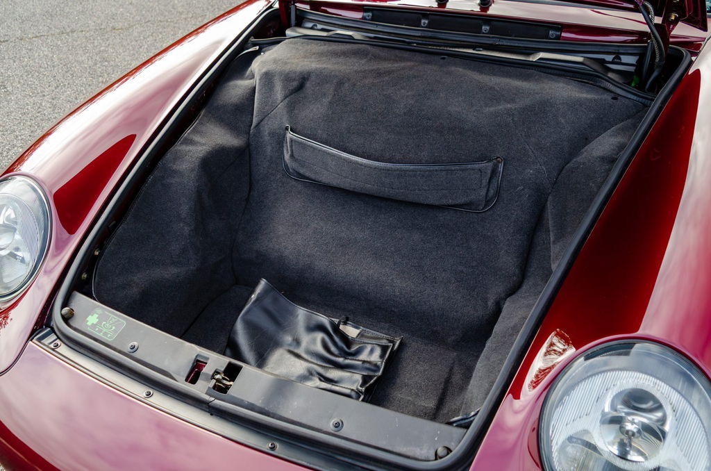 Porsche 993 Carrera 4S