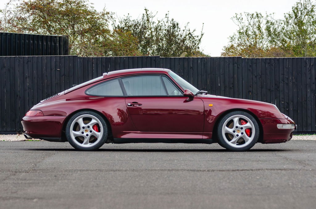 Porsche 993 Carrera 4S