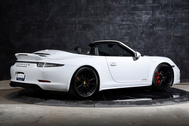 Porsche 991 Carrera 4 GTS
