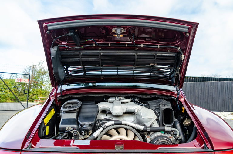Porsche 993 Carrera 4S