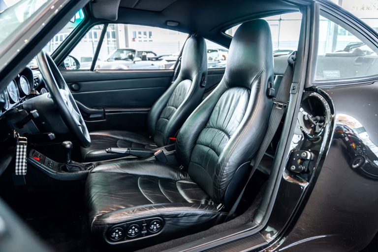 Porsche 993 Carrera S