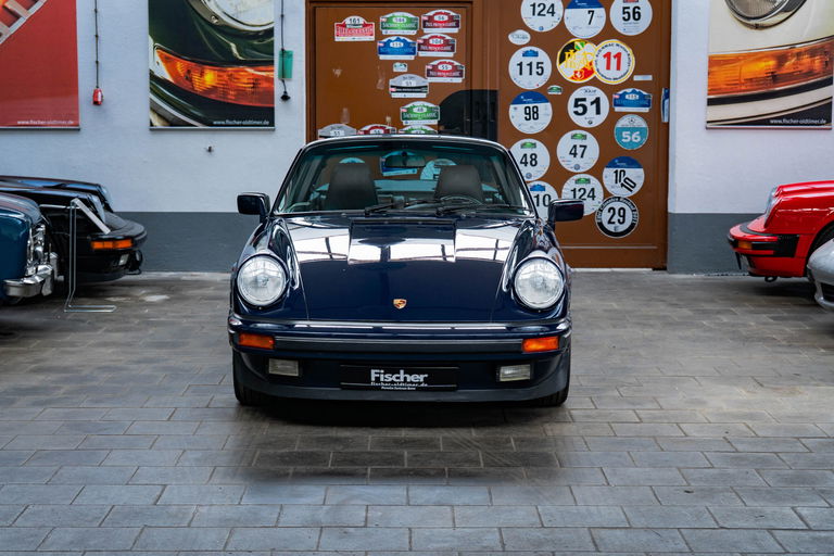 Porsche 911 Carrera 3.2 (US)