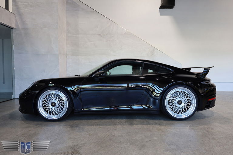 Porsche 992 Carrera GTS
