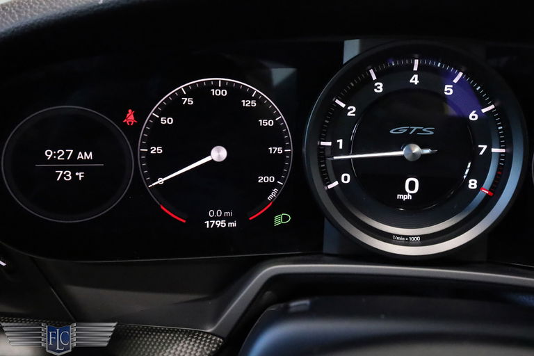 Porsche 992 Carrera GTS