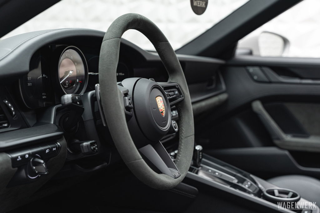 Porsche 992 Targa 4 GTS