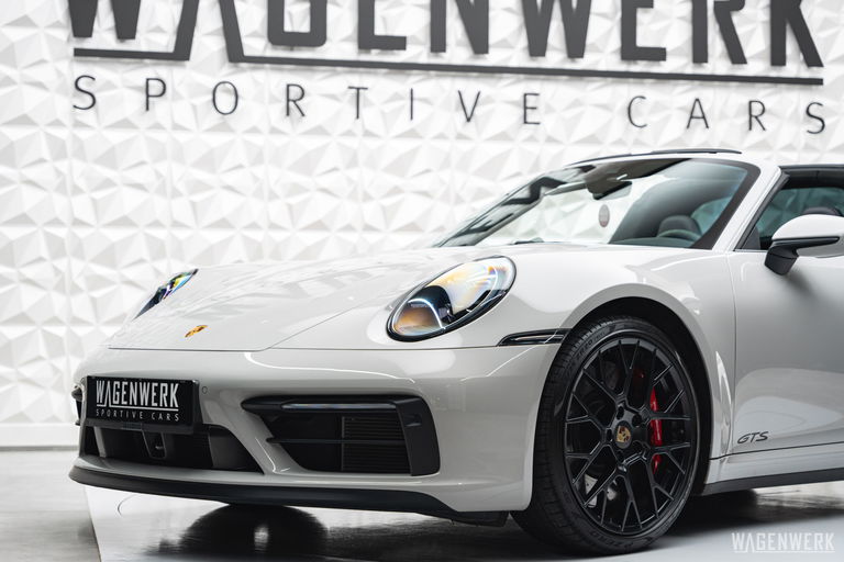 Porsche 992 Targa 4 GTS