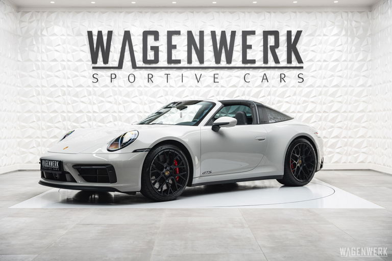 Porsche 992 Targa 4 GTS
