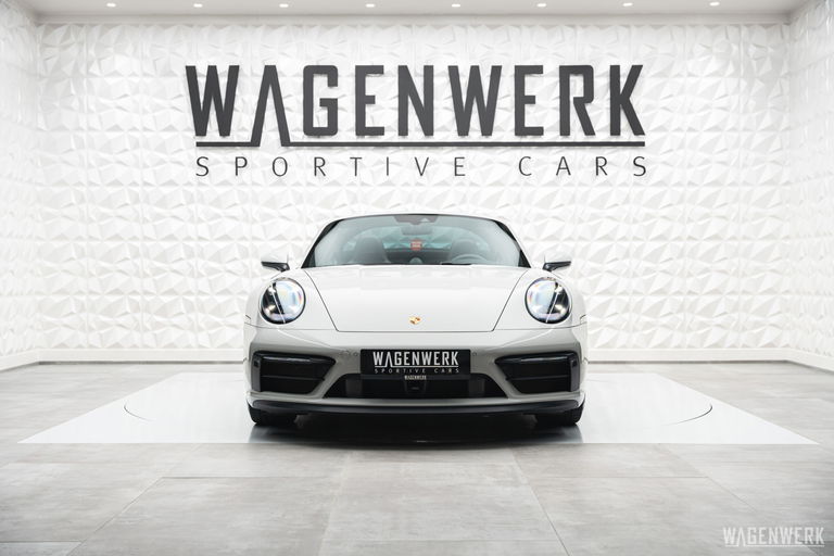 Porsche 992 Targa 4 GTS