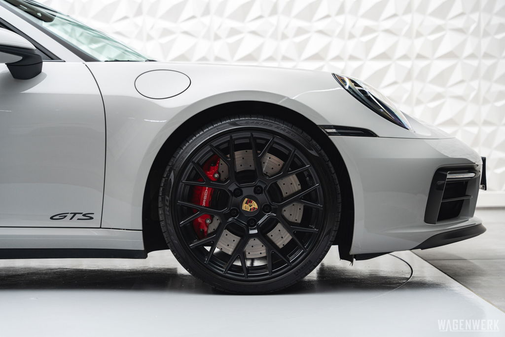 Porsche 992 Targa 4 GTS