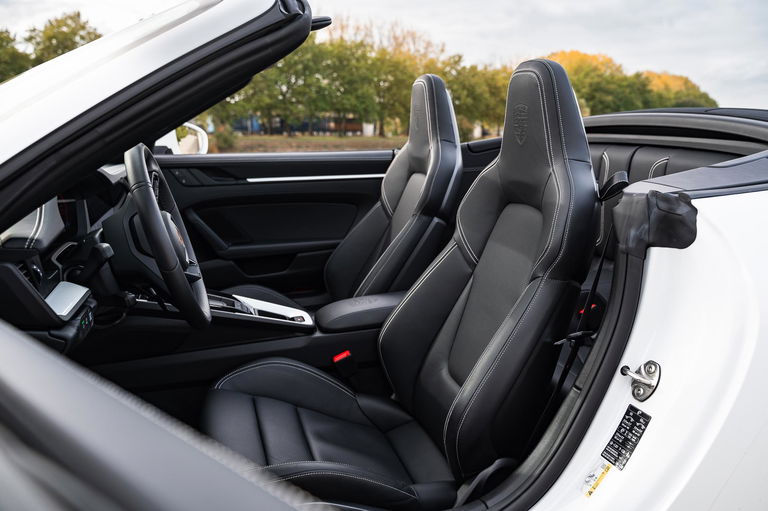 Porsche 992.2 Carrera