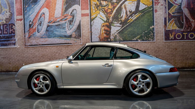 Porsche 993 Carrera 4S