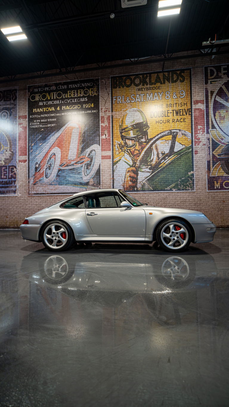 Porsche 993 Carrera 4S