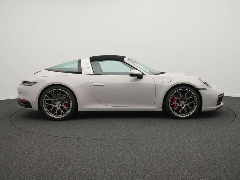 Porsche 992 Targa 4S