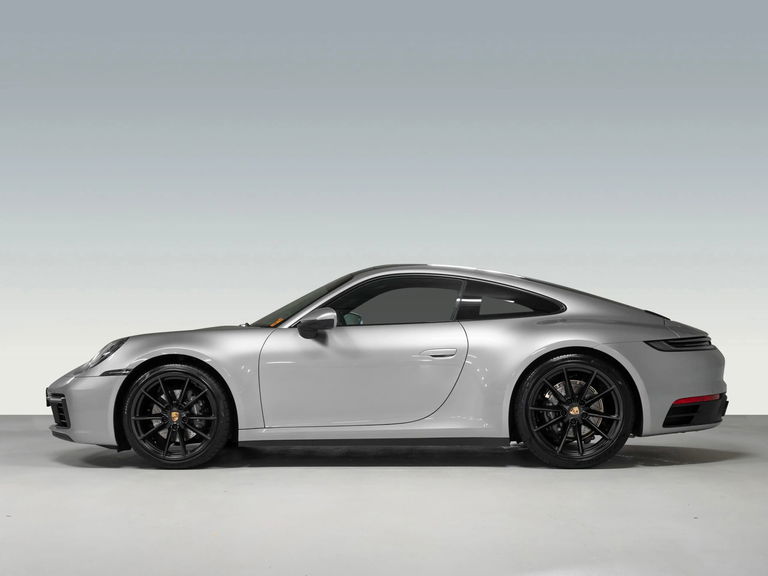 Porsche 992 Carrera
