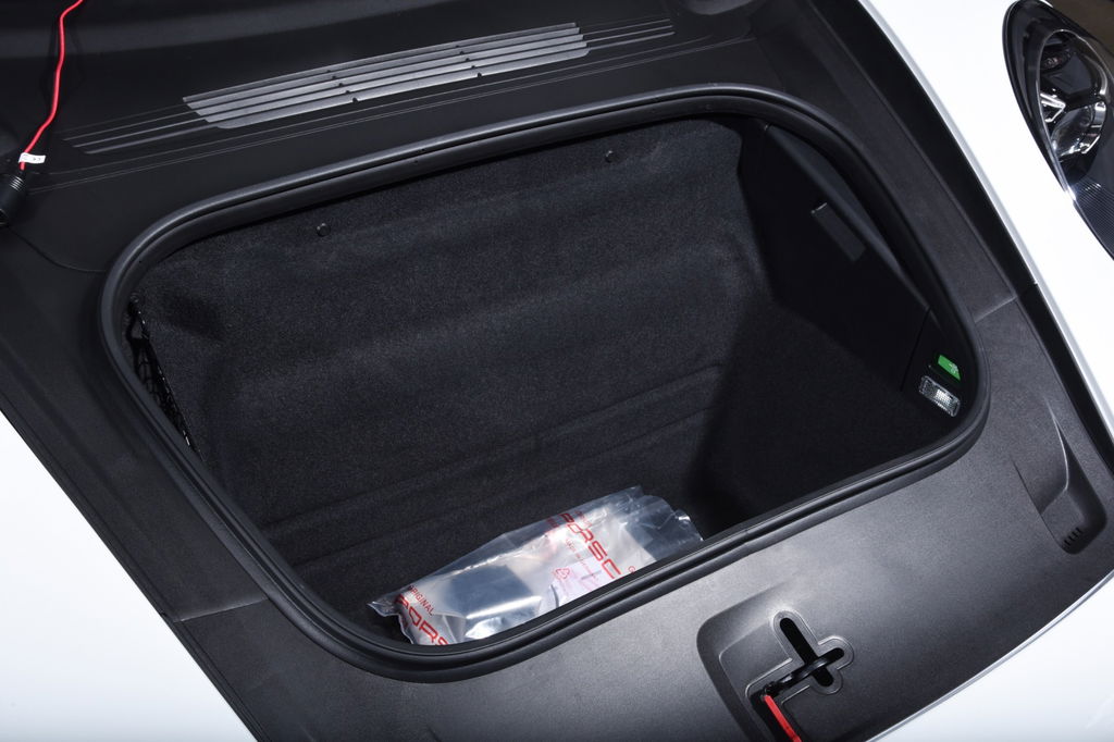 Porsche 992 Carrera S