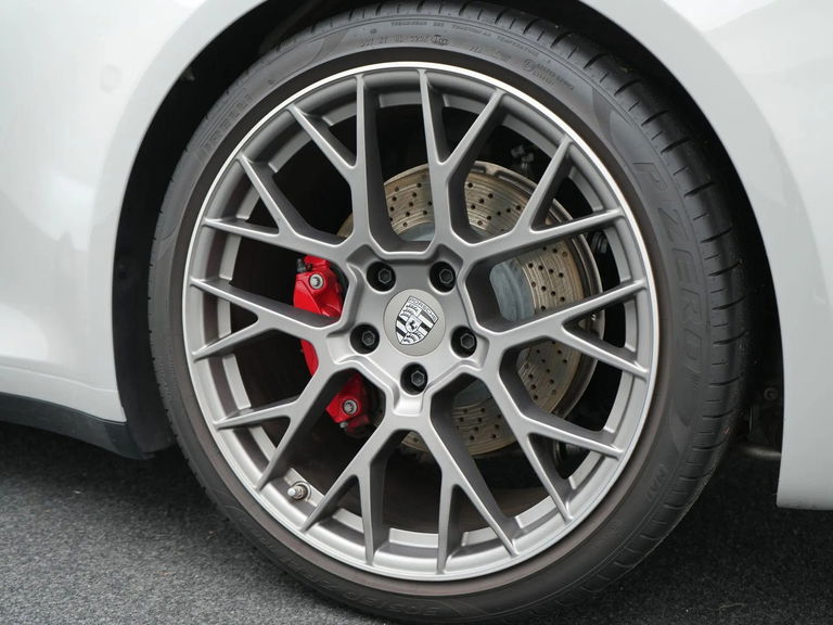 Porsche 992 Targa 4S