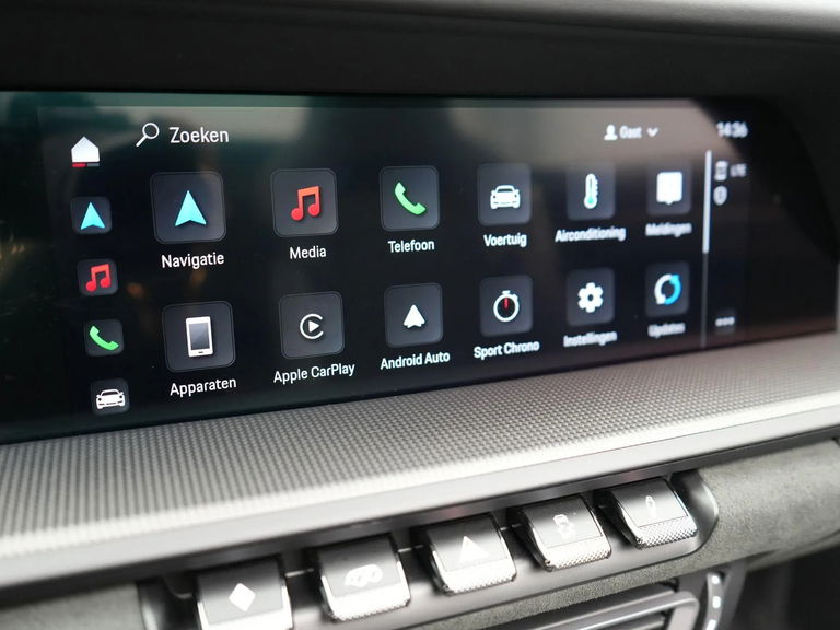 Porsche 992 Carrera 4 GTS