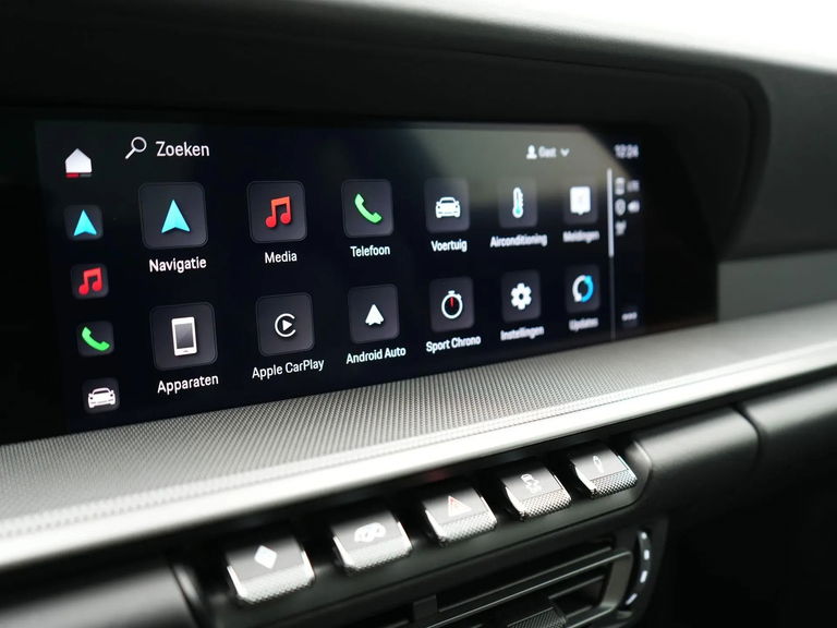 Porsche 992 Carrera 4S