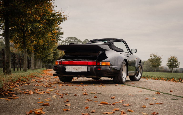 Porsche 911 Turbo 3.3 (US)