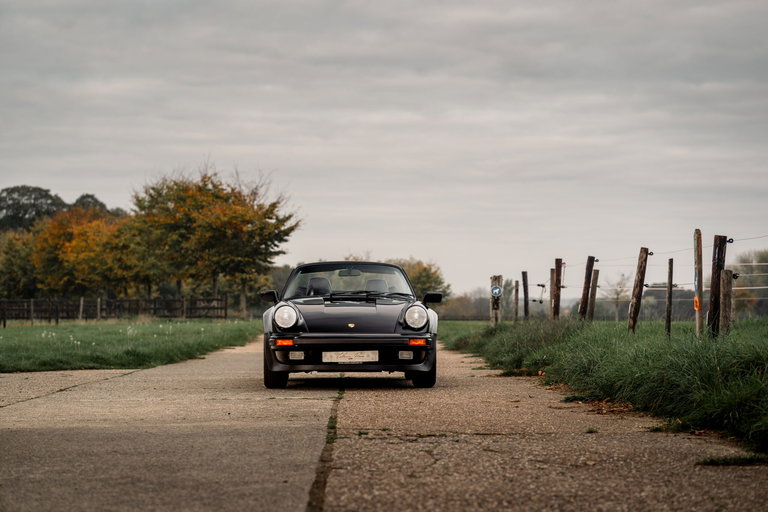 Porsche 911 Turbo 3.3 (US)