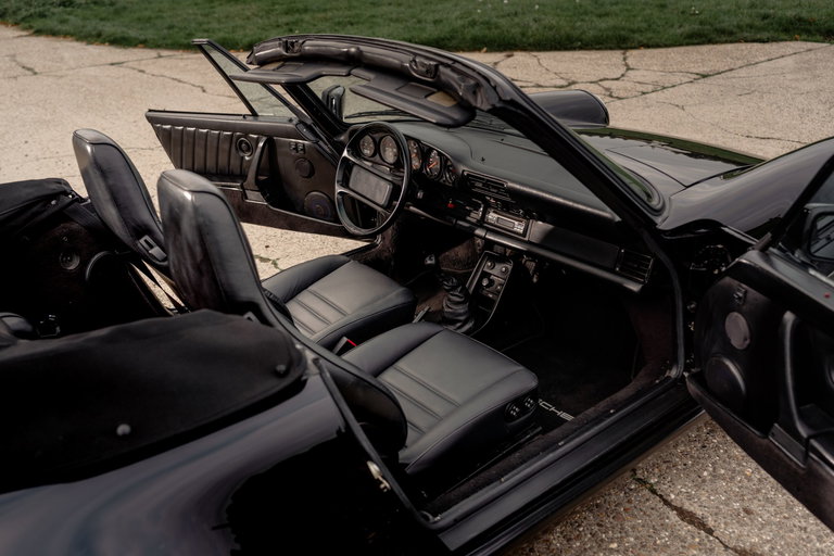 Porsche 911 Turbo 3.3 (US)