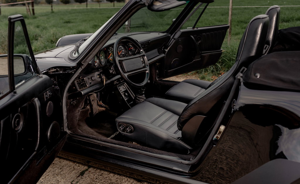 Porsche 911 Turbo 3.3 (US)