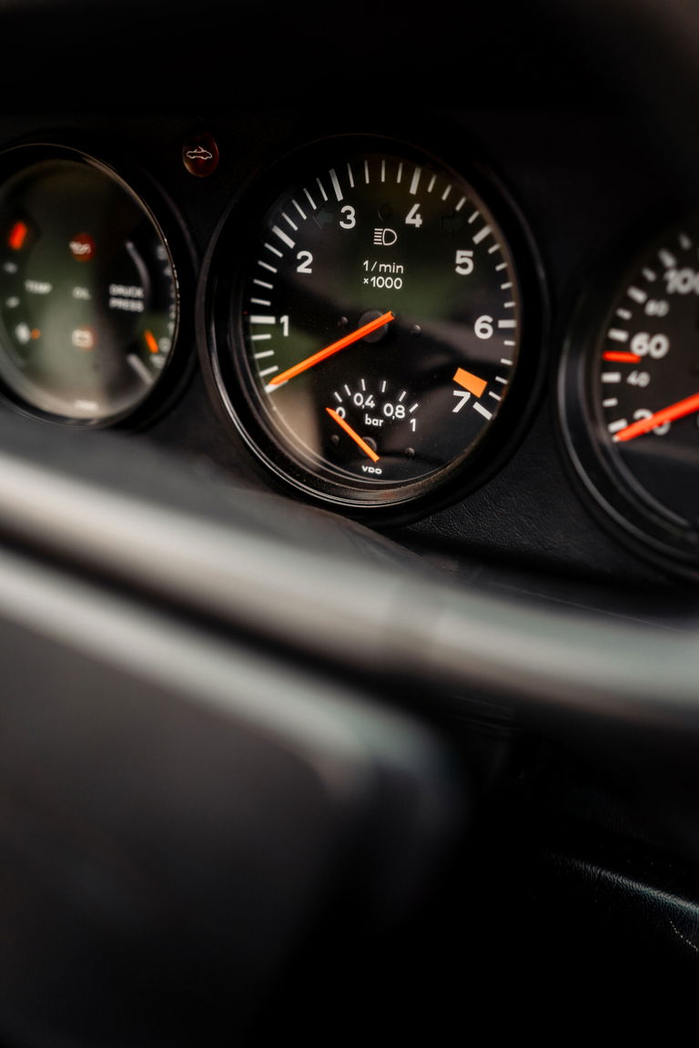 Porsche 911 Turbo 3.3 (US)