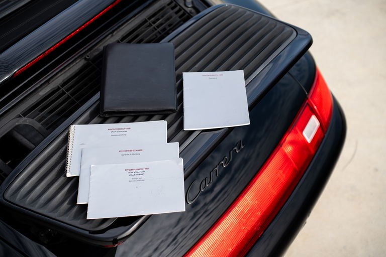 Porsche 993 Carrera 4