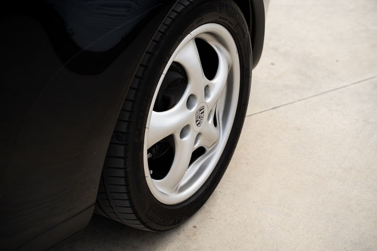 Porsche 993 Carrera 4